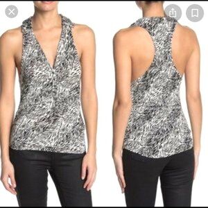 ⏰Free People sz L black & white racerback tank top